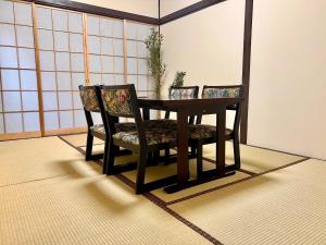 KAMATA EAST and SWEET