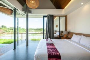 Luxurious 2BR Villa with Private Pool & Rice Field Views in Ubud