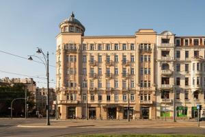 Polonia Residences 68- Top Locations -Off Piotrkowska Street -Theatres -Museums -Fabryczna Railway Station 3mins