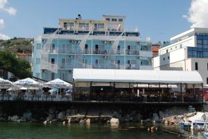 3 star hotel Lotos Hotel Balcic Bulgaria