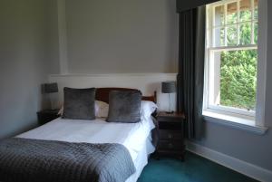 OYO Dunmar House Hotel