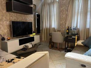 Luxury Westminster Apartment by Westminster Abbey