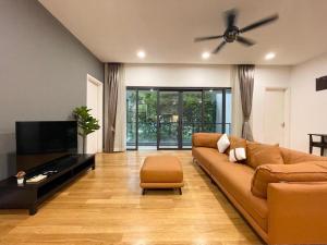 St Mary Residence by PILLOWTALKS