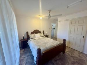 The Five Rocks Beach Bungalow