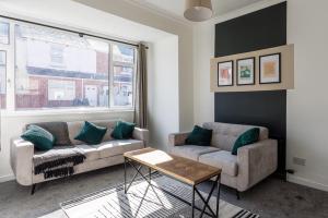 3 Bed Home from Home, Family, Workers and Friends