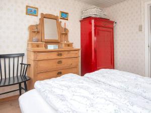 6 person holiday home in Harboøre-By Traum