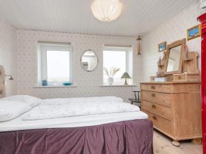 6 person holiday home in Harboøre-By Traum