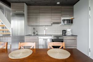 Peaceful 2BR Getaway Cabin at the Top of Riihivuori