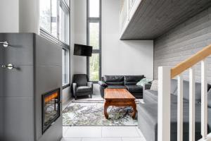 Peaceful 2BR Getaway Cabin at the Top of Riihivuori