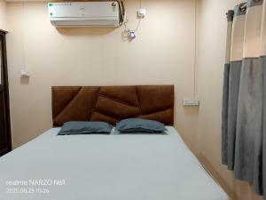 Rhino Inn Guest House