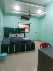 Rhino Inn Guest House