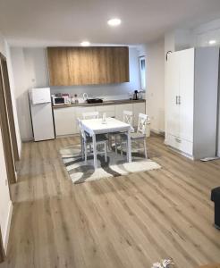 Apartman SLAVONIA 4