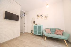iYOURBASICS Lovely Studio Hinestrosa 23 FREE WIFI&AC