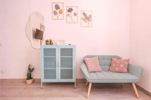 iYOURBASICS Lovely Studio Hinestrosa 23 FREE WIFI&AC