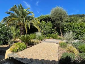 Villa La Baume 10 couchages, piscine, vue mer Le Tignet 06