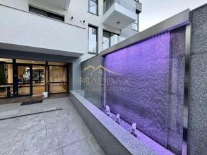 Lamar Parlament De Luxe