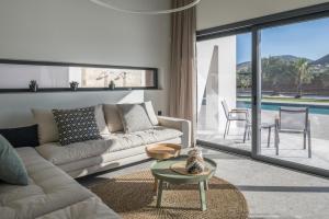 Olive Sun Villa Stillness & Elegance by etouri