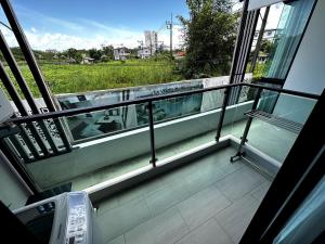 Royal Lee 1 bedroom Apartment