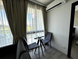 Royal Lee 1 bedroom Apartment