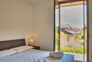 Pusiano Lake - Living