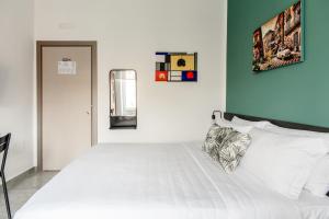 Materdei Rooms - Napoli Centro, Camere con cucina vicino Metro e colazione inclusa