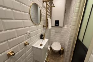 Palais Royal - Victoires 1bdr by BYour Home