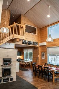 Villa Lehtoniemi with pick-up service by Rovaniemi Insider