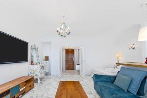 Charmant studio vue mer et plein centre à Menton