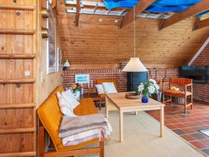 6 person holiday home in Ringkøbing