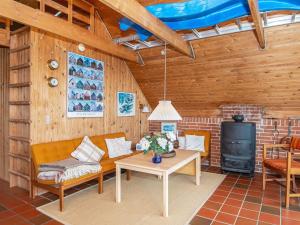 6 person holiday home in Ringkøbing