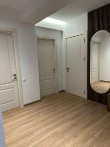 Hilton and Blox apartment