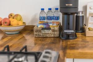 Trendy One Bedroom Apartment