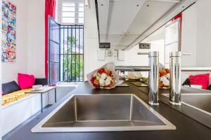 Amazing studio 2P - Place Saint Georges Martyrs