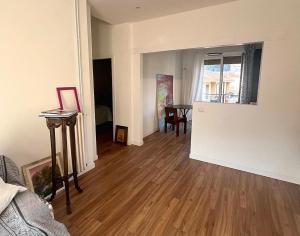 Jade Valbrona Apartment