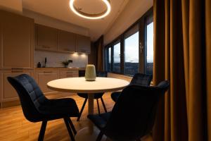 Nest Inn Azure Apartment