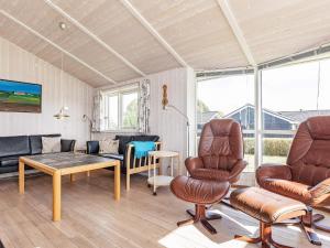 6 person holiday home in Rudkøbing-By Traum