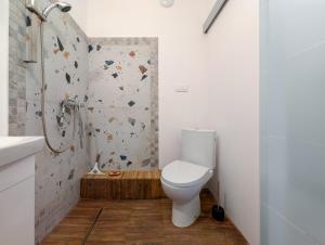 Wichrowa Comfort Zone Apartment by BookingHost