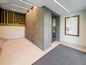 Wichrowa Comfort Zone Apartment by BookingHost