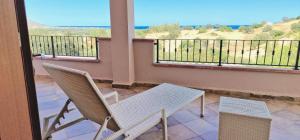 Villa Petra e Survas in La Caletta Countryside