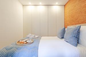 Lovely & Centre Flat with Terrace by HostWise