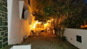 Joli T2 climatisé avec extérieur à 10 min des plages