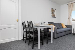 3 Bedroom Flat - Free Parking