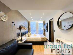 UrbanFlat 128 - Champs-Elysees Iconic Penthouse
