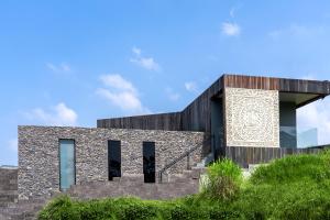 Villa Meditation 2BR with Stunning Rice Field & Jungle View