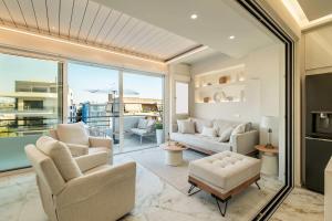 Luxury Modern Apartment with Stunning Glyfada View