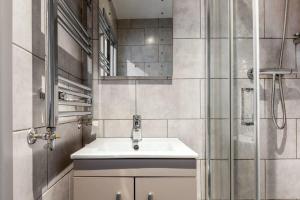 Modern & Stylish 1 Bed Budget Apartment in Central Halifax