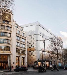Luxe Appartement Des Champs-Élysée - 4-Sterne-Hotels in Paris
