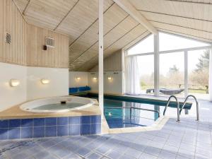 10 person holiday home in Rudkøbing