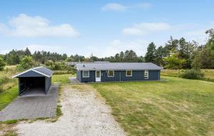 3 Bedroom Lovely Home In Bindslev