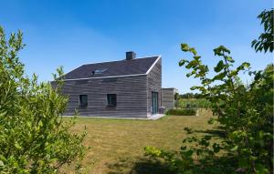 Amazing Home In Kamperland With Wifi